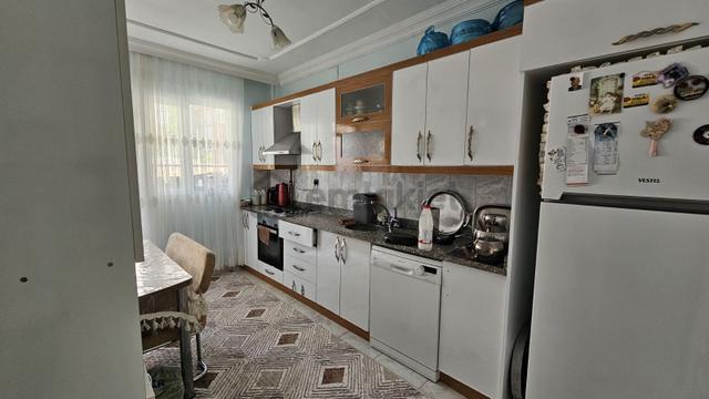 Metyapı Gayrimenkulden Beyazlarda 2+1 2.kat Yıkım Kararsız 5