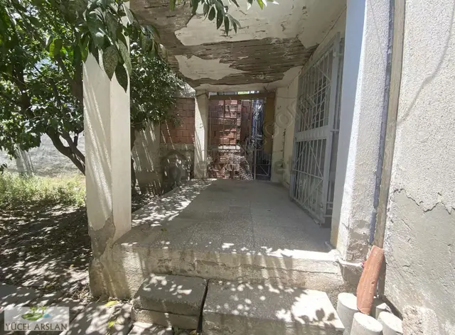 Bornova Naldöken Doğanlarda Satılık İmarlı Arsalar 2