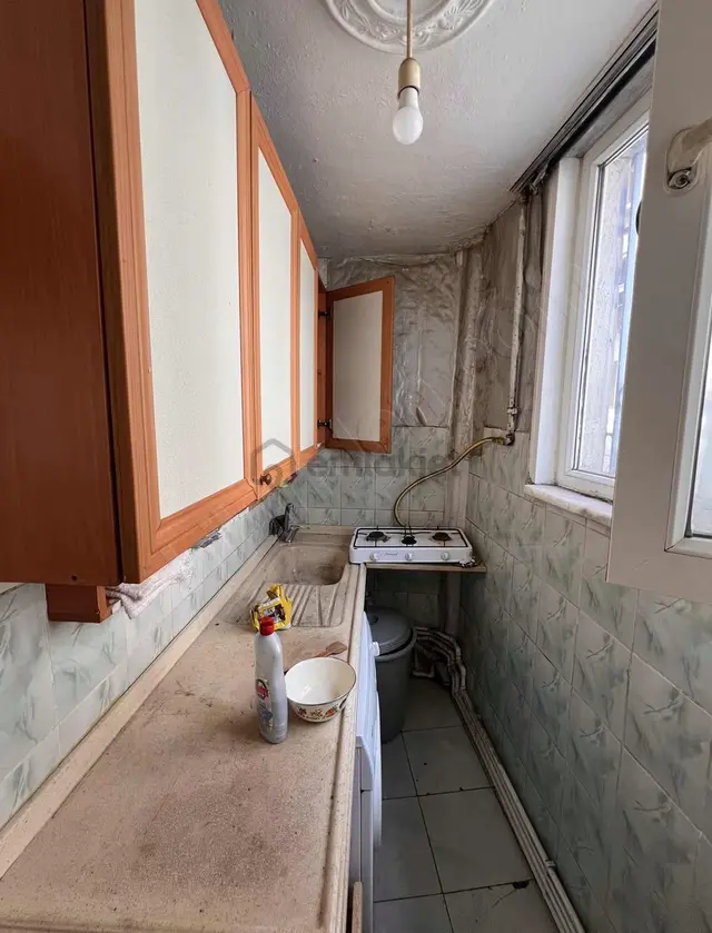Cerrahpaşa Yanı Eşyalı 1+1 Doğalgazlı 65 M² Kiralık 2