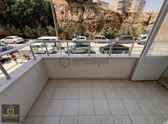 Murat Emlaktan Artuklu Kaymakamlığı Karşısı 2+1 Dairemiz Kiralık 3