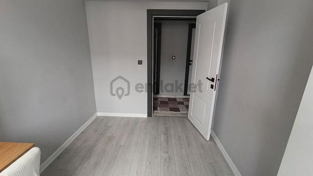 Remaxland'den Kapaklı Yunus Emre Mah. Satılık Ara Kat 2+1 Daıre 5