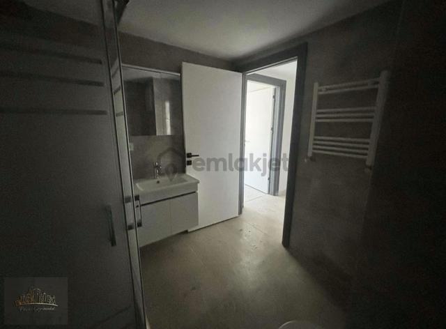 Çorlu Muhittin İsmet Paşa Blv Cephe Satılık 2+1 Daire 3