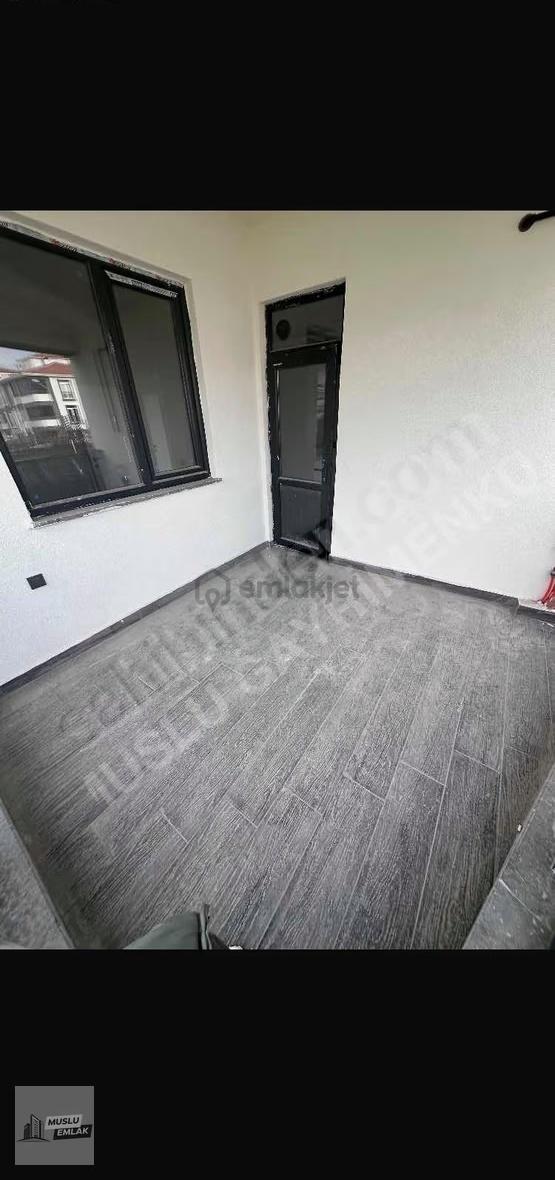 Kentpark Hastane Bölgesinde 2+0 Satılık Daire 4