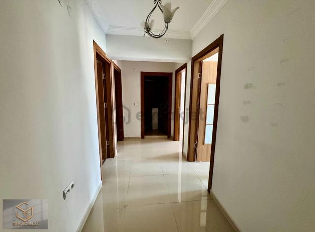 Menemen Tülbentli De Kiralık 3+1 Arakat Daire 1