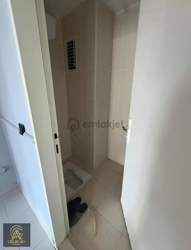 Çelik-ay Gayrimenkul'den Toki Konutlarında Kiralık 3+1 2