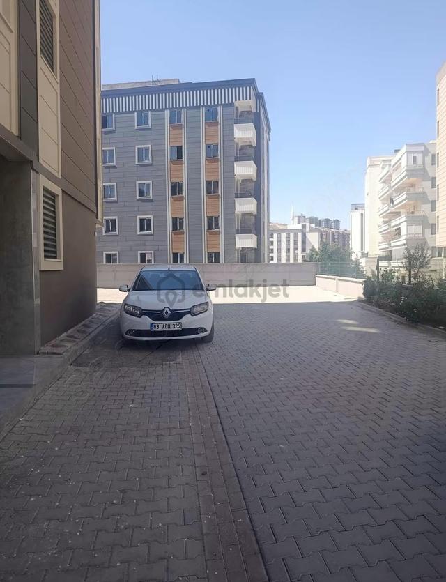 Batıkent'te Satılık 1+1 Sfır Daire 5