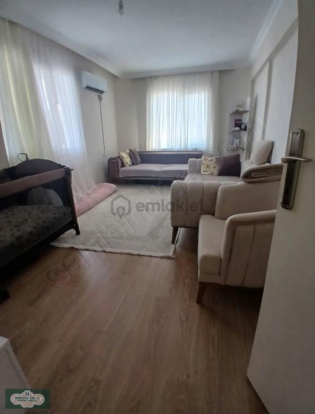 İzmir Torbalı Cumhuriyet Mahallesinde 2+1 Daire Satılık 2