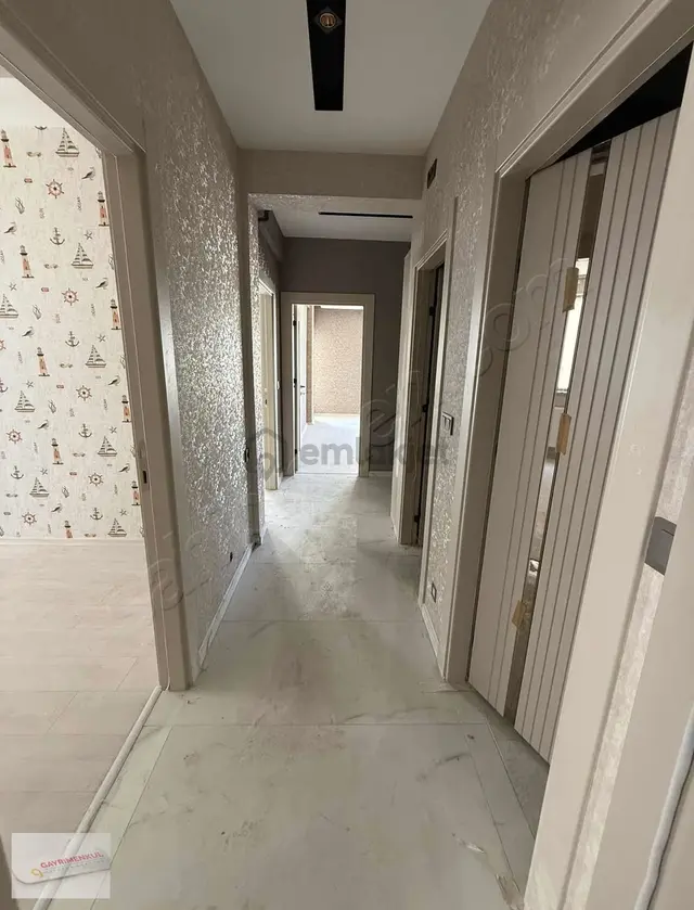 Üniversite Emlaktan Yeni Beşevlerde Satılık 2.5+1 Daire 4