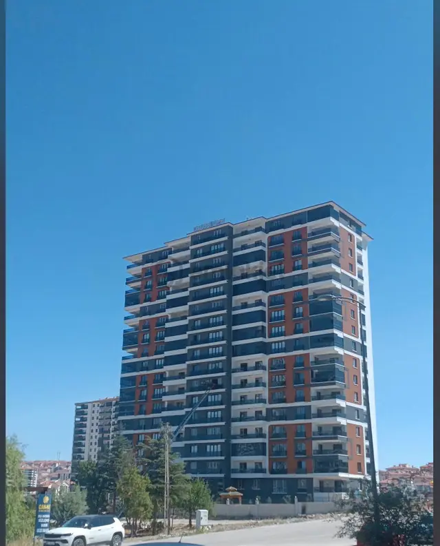 Çelebi Life Sitesinde 4+1 Yapılı Satılık Daire 2