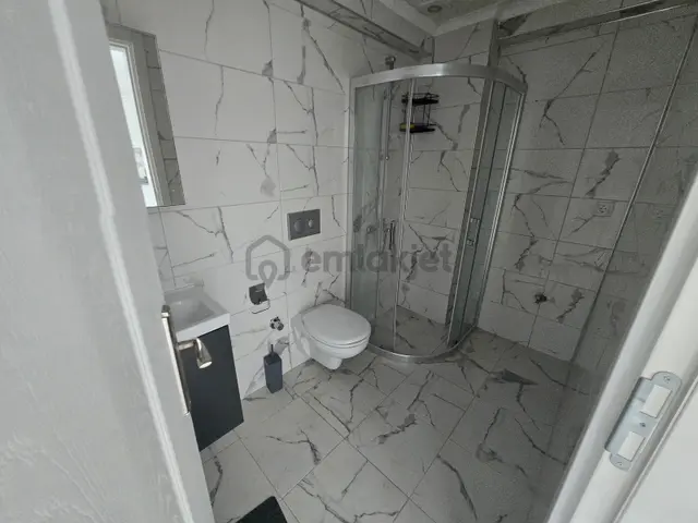 Mykonut'tan Fethiye Çamköy'de Havuzlu Binada Satılık 1+1 Daire 3