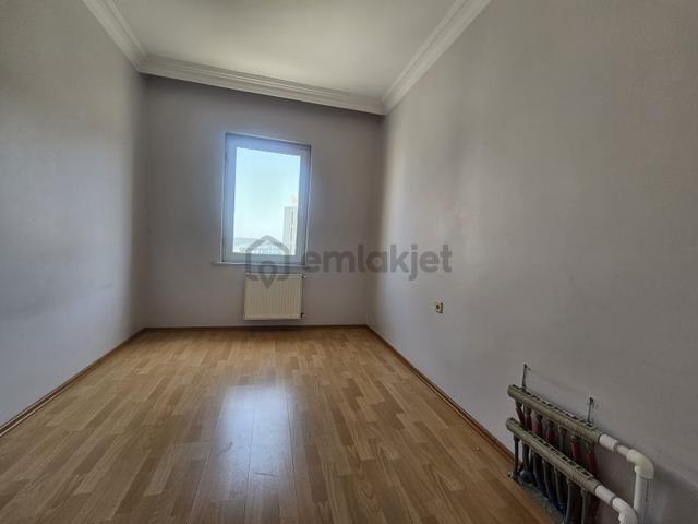 Hürriyet Mahallesi Site İçerisinde 3+1 Deniz Manzaralı 5