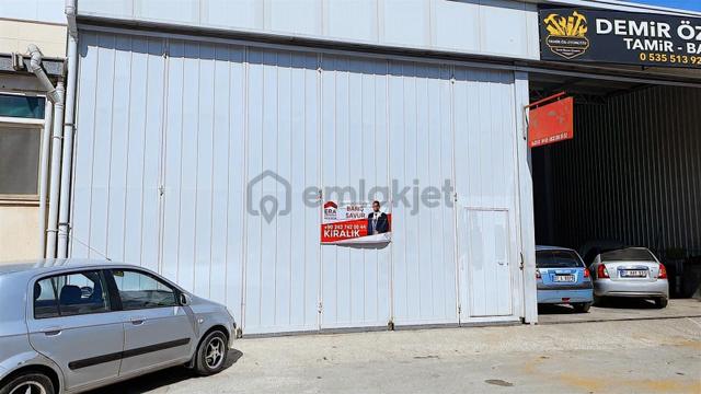 Manavgat Sanayi Sitesinde 200 M2 Kiralık Dükkan 1