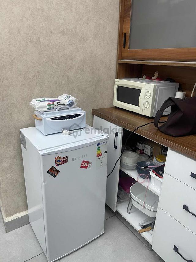 Mercanlardan Yeşilevler'de Devren Kiralık Güzellik Merkezi 3