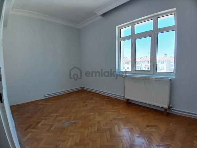 Çıtırık'tan Sincan Fatih Mh. Metro Yakını Kiralık 3+1 Daire 4
