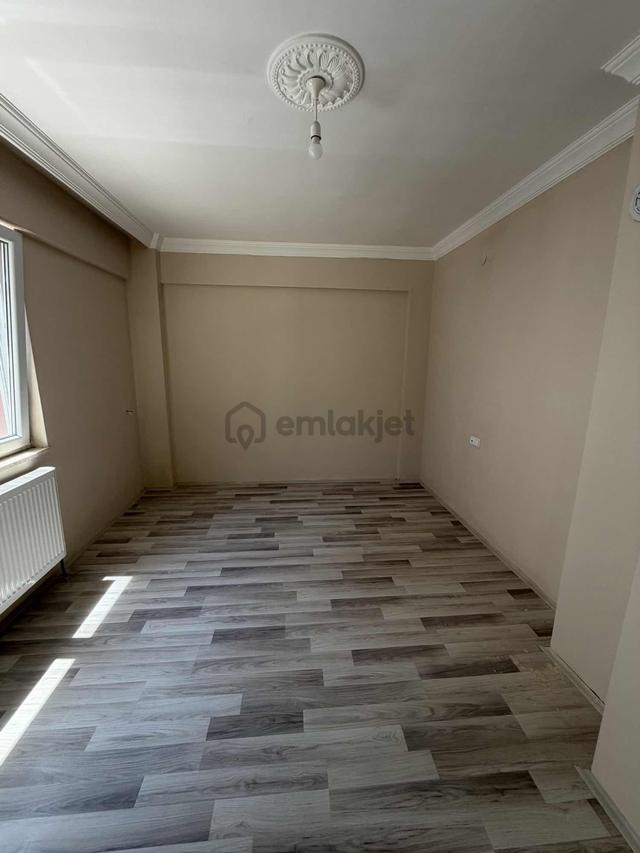 Furkan Emlaktan Şirinevler Mah Lüx 3+1 Kiralık Daire 4