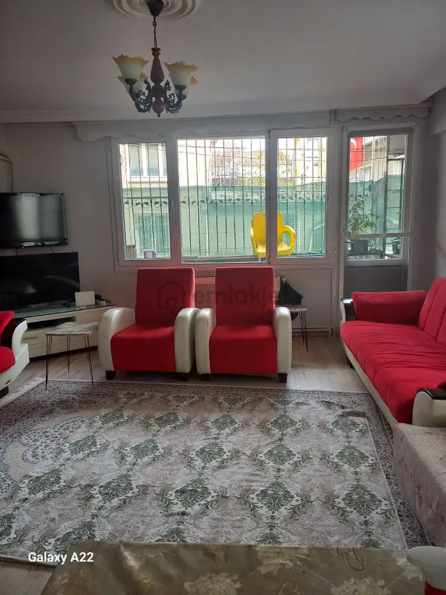 Aydın Söke Konak Mahallesinde 3+1 130 M2 Dogalgazlı Satılık Daıre 2