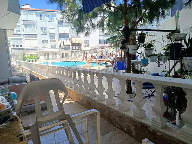 Gemlik Küçükkumla'da Havuzlu Site İçerisinde Satılık Daire 1
