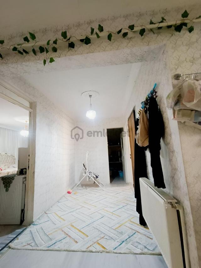 Ymz'den Konak Mahallesi'nde Ara Kat 2+1 Kattan Bölme Daire 5