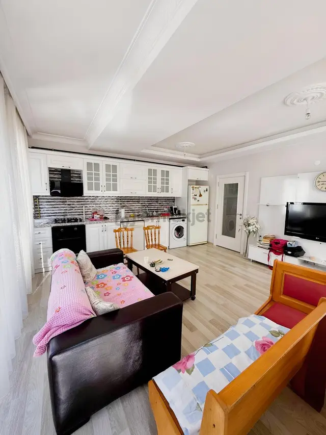 Beylikdüzü Yakupluda Kiralık Ön Cephe 2+1 Boş Daire 5