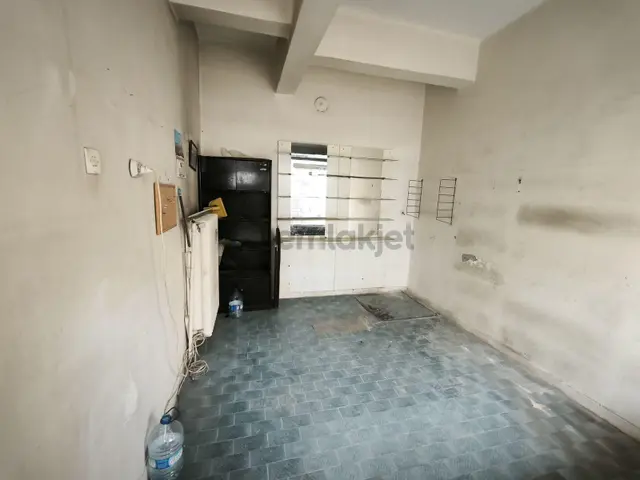 Ayrancı Güleryüz Sokakta Depolu Dükkan Kiralık 2