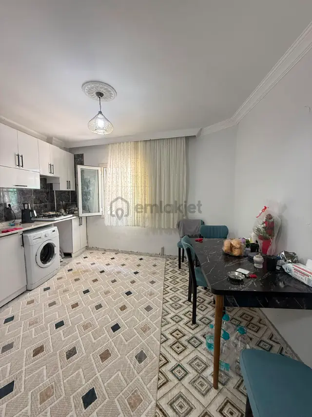 Eymen Emlaktan Atatürk Mh Satılık Zeminkat Uygun Daire 🏡 3