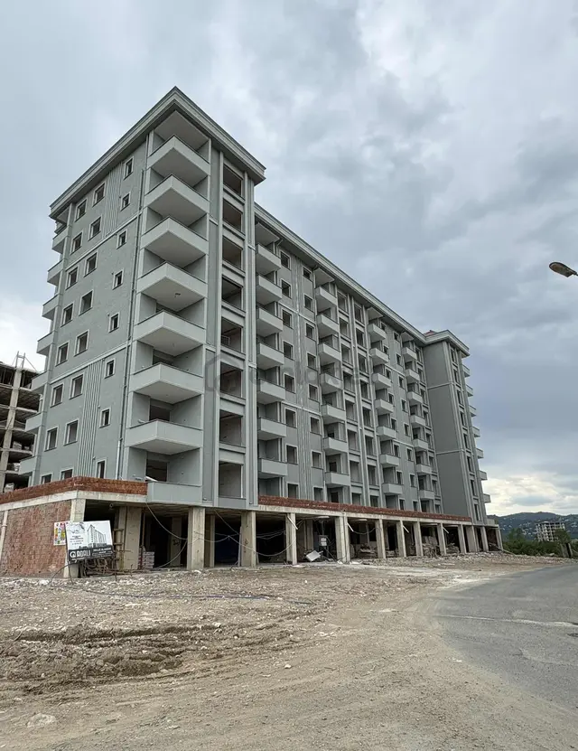 Adalı Akçatepe Konutları'nda Satılık Lüks 3+1 Köşe Daire 2