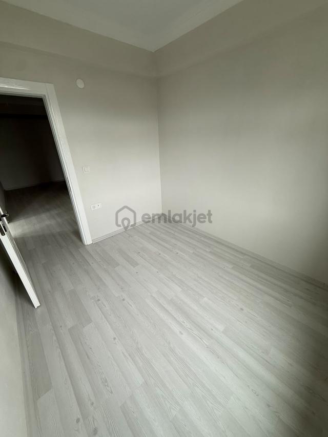 Ordu Hekimoğlu'ndan Karşıyaka Mh Kiralık 2+1 Daire/işyeri 4
