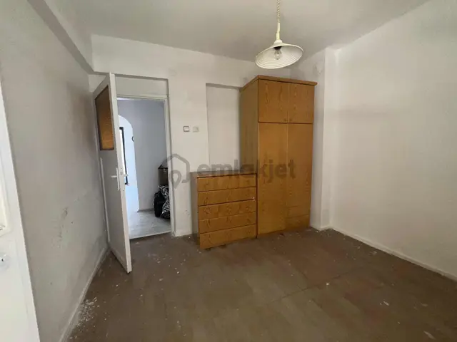 Köşem Emlakta Kumla Gece Pazarınıda Satılık Daire 2