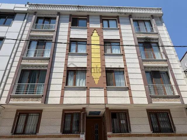 Dekorlu Bahçeli Şık 2+1 Bahçekatı