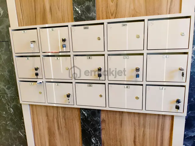 Merkezi Konumda Full Yapılı E.banyolu 2+1 Satılık Daire 4
