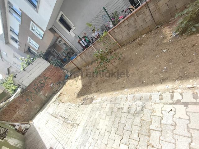 Bahçe Kullanımlı Ferah Daire 1