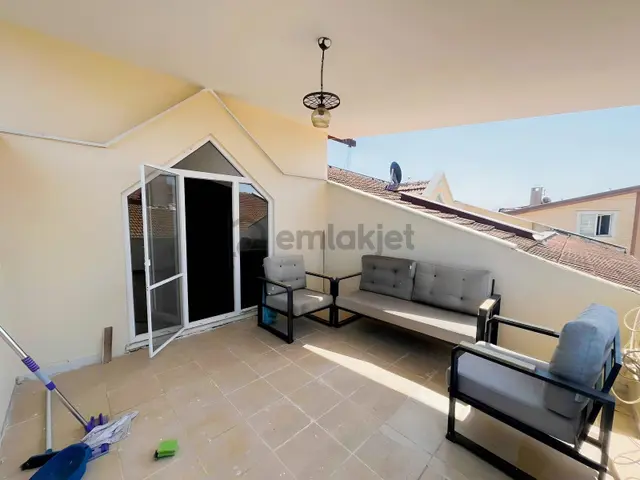Silivri Fatih Mahallesinde Deniz Manzaralı 2+1 Kiralık Daire 5
