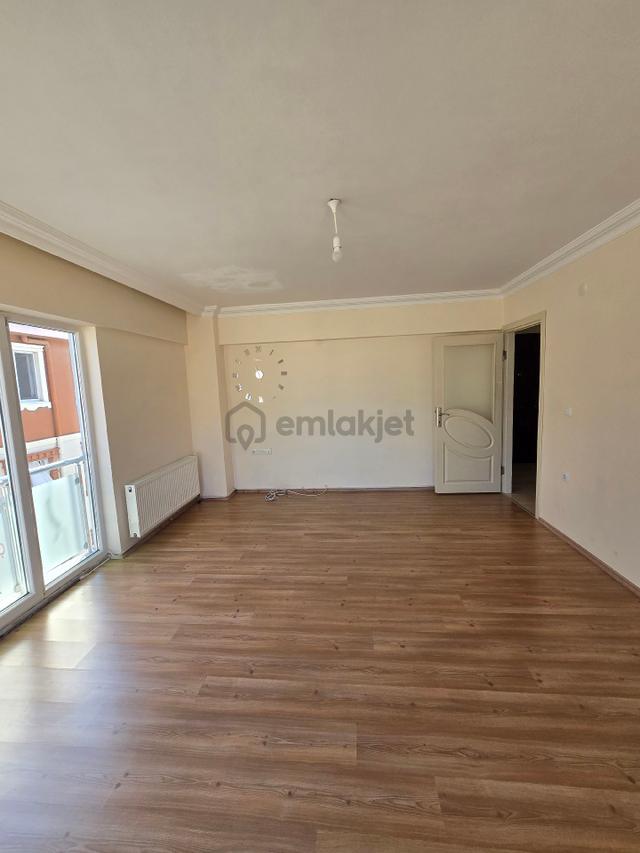 Barbaros'ta 17 Burda Avm Arkasında Kiralık 3+1 Daire 5