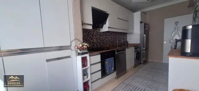 Beylikdüzü'de Satılık 5+2 Ön Cephe Fırsat Dubleks