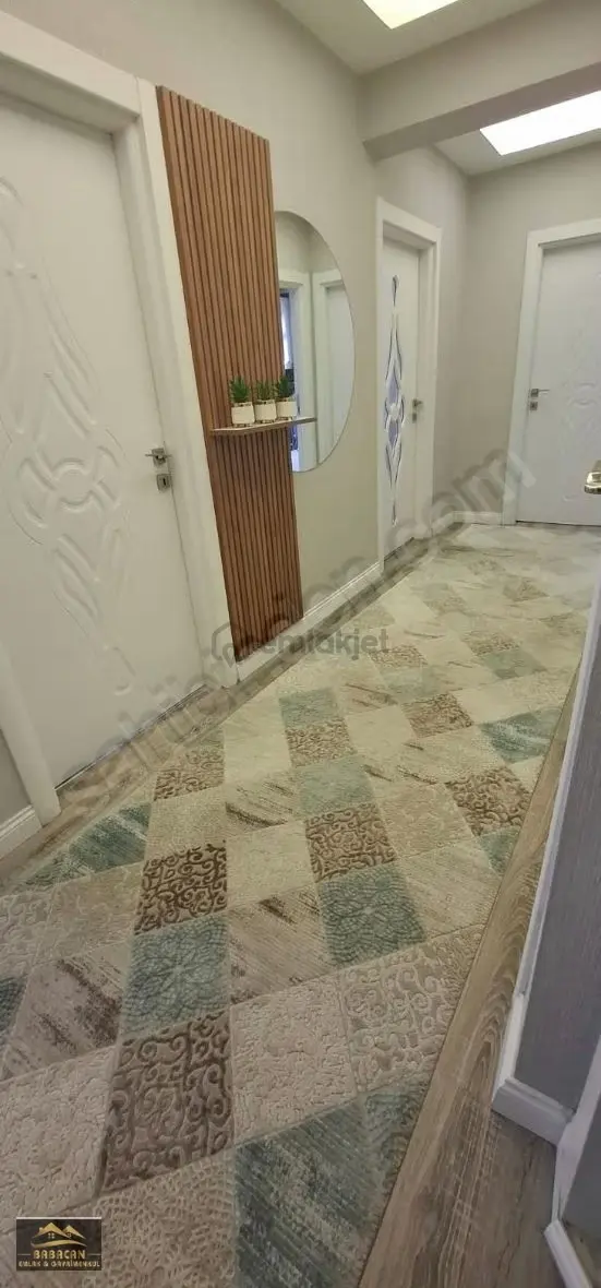 Beylikdüzü'de Satılık 5+2 Ön Cephe Dubleks Daire Tadilatsız 3