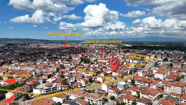 Redstone Zena'dan Eski Çarşamba Pazarı Girişinde 3+1 Ters Dublex 4