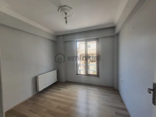 Redstone Zena'dan Eski Çarşamba Pazarı Girişinde 3+1 Ters Dublex 5