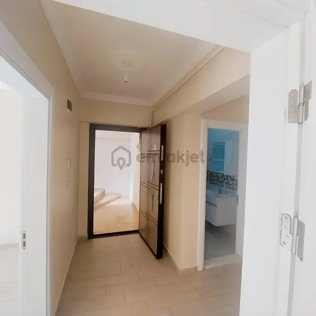 Redstone-zena'dan Agora-serdivan Avm Arası 2+1 Kiralık Daire 3