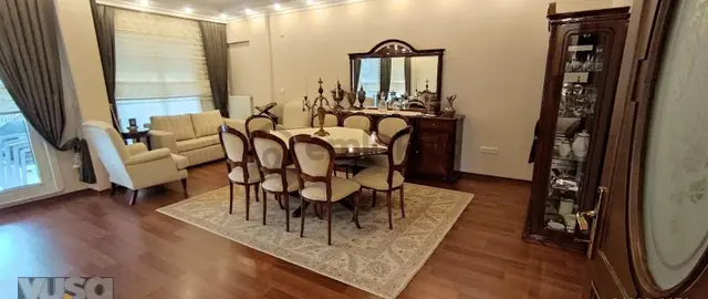 Yuşa'dan 1.774 M² Arsa İçinde 480 M² Tripleks Müstakil Villa 4