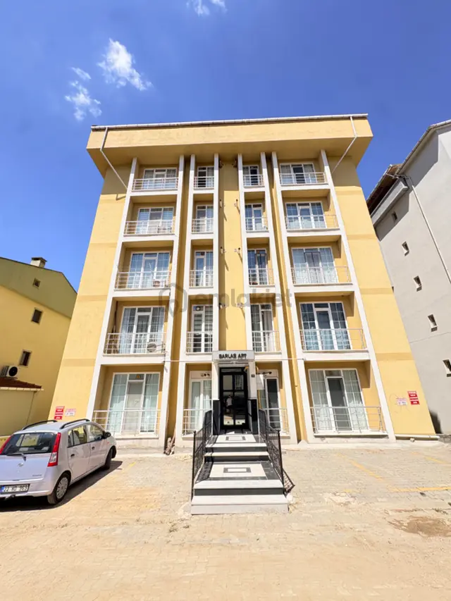 Marmara'dan Şükrüpaşa'da 1+1 Eşyalı Kiralık Daire 1
