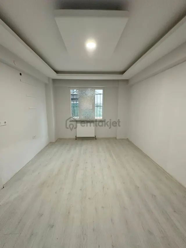Az-er Yapıdan Yüksek Krediye Uygun İskanlı 2+1 Satılık Daire