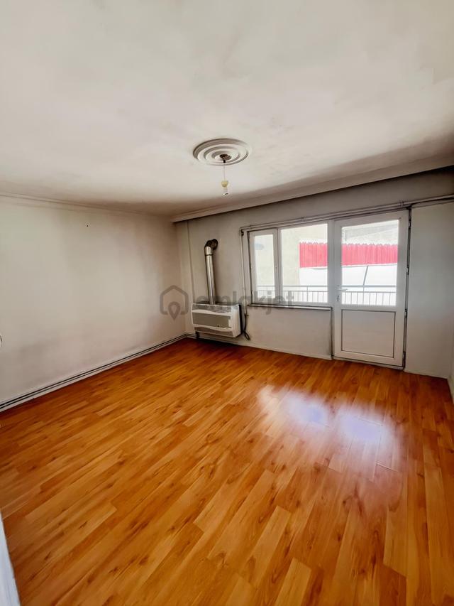 Bursa Yıldırım Hacıvat Mahallesinde Kiralık 2+1 Daire 3