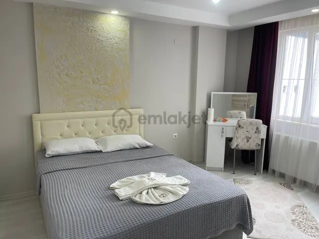 Sahile Yürüme Mesafesinde 2+1 Klimalı Lüks Daireler 3