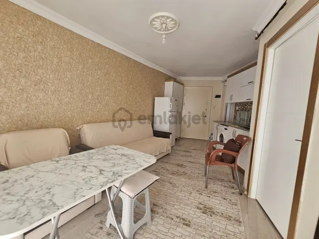Yeni Rota Emlaktan Ptt Adliye Çevresi Kiralık 1+1 Daire 2