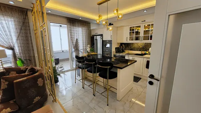 Yeni Rota'dan Şehir Manzaralı Geniş 4+1 Lüks Daire 1