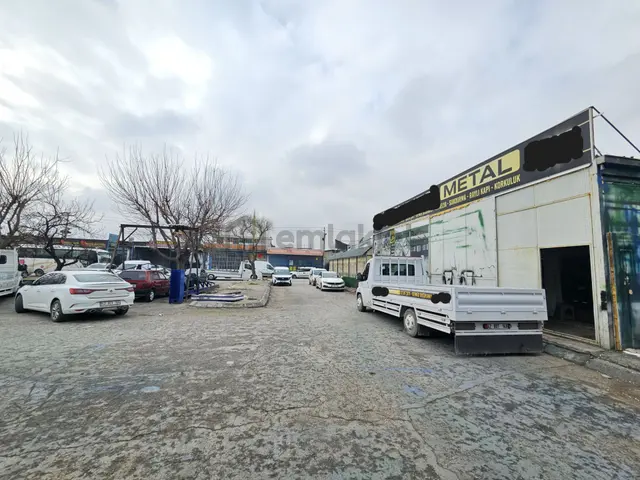 Marangozlar Sanayi’de Metalciler Çevresinde 100 M2 Satılık Dükkan 3