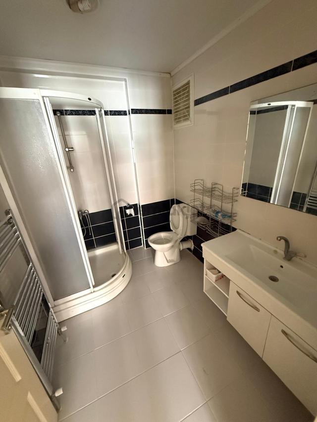 Ege Emlaktan Çarşı Öğretmen Evi Yanında Geniş Kiralık 3+1 3