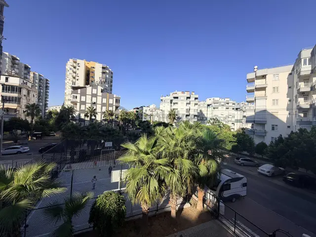 Limanda Doğalgazlı 3+1 Site İçinde Kiralık 3