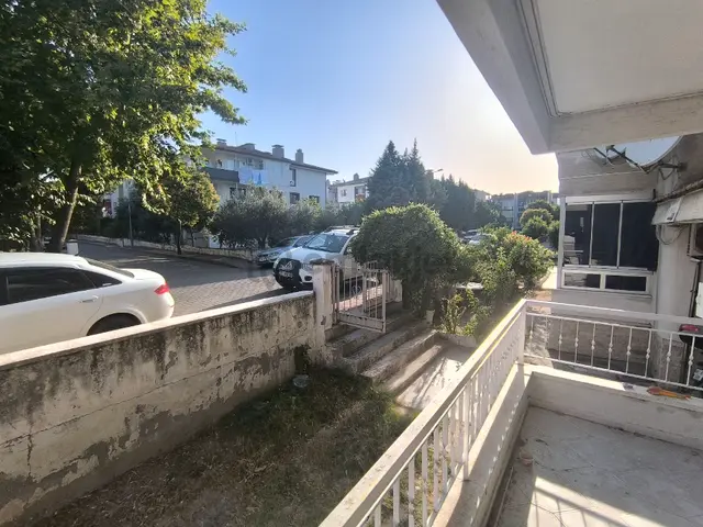 75.yıl.mah. Laleli Pazar Yanı Lüks 3+1 350 M2 Trraslı Dubleks 11.500.000tl 2