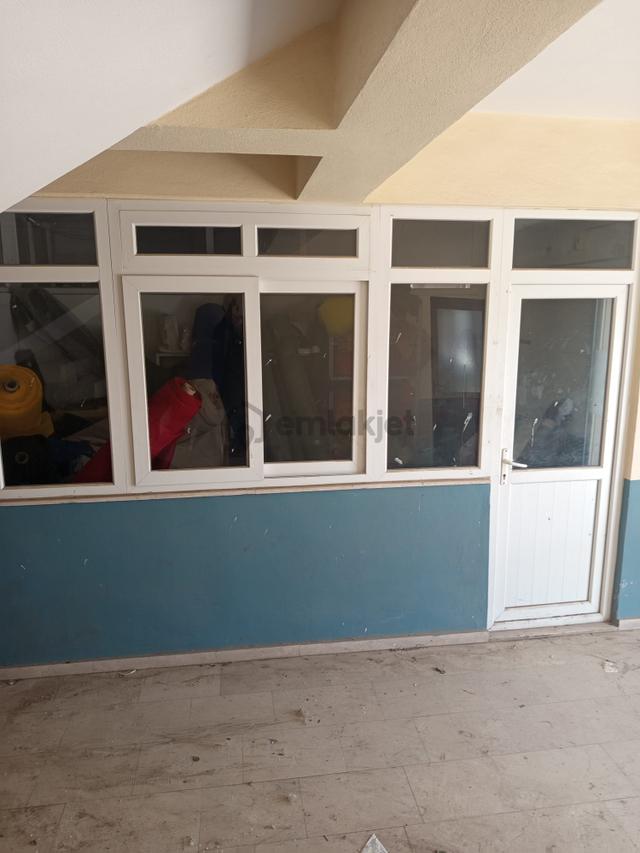 Organize Sanayi *fabrika 17598m2 Arsa 6123m2 Kapalı 1500m2 Sundurma 3,800,000usd 365m2 İdari Bina. 2